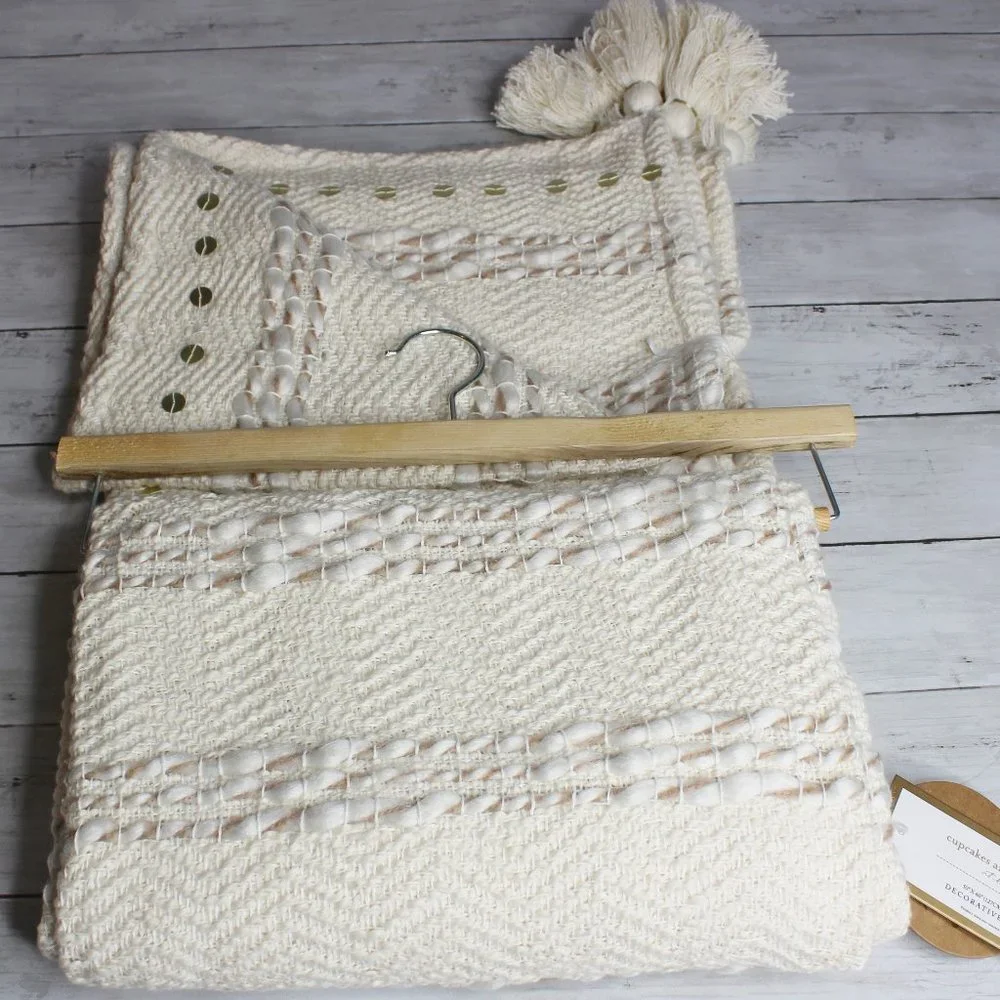 Woven Throw Blanket 50